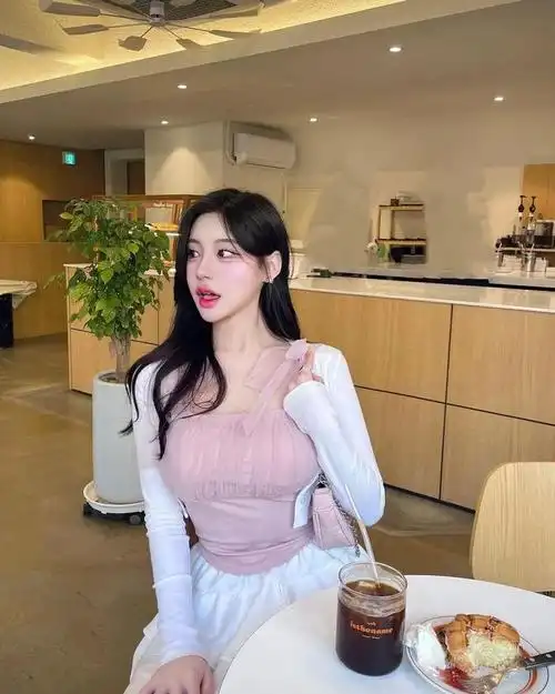 免费约寂寞的女人网站动态封面